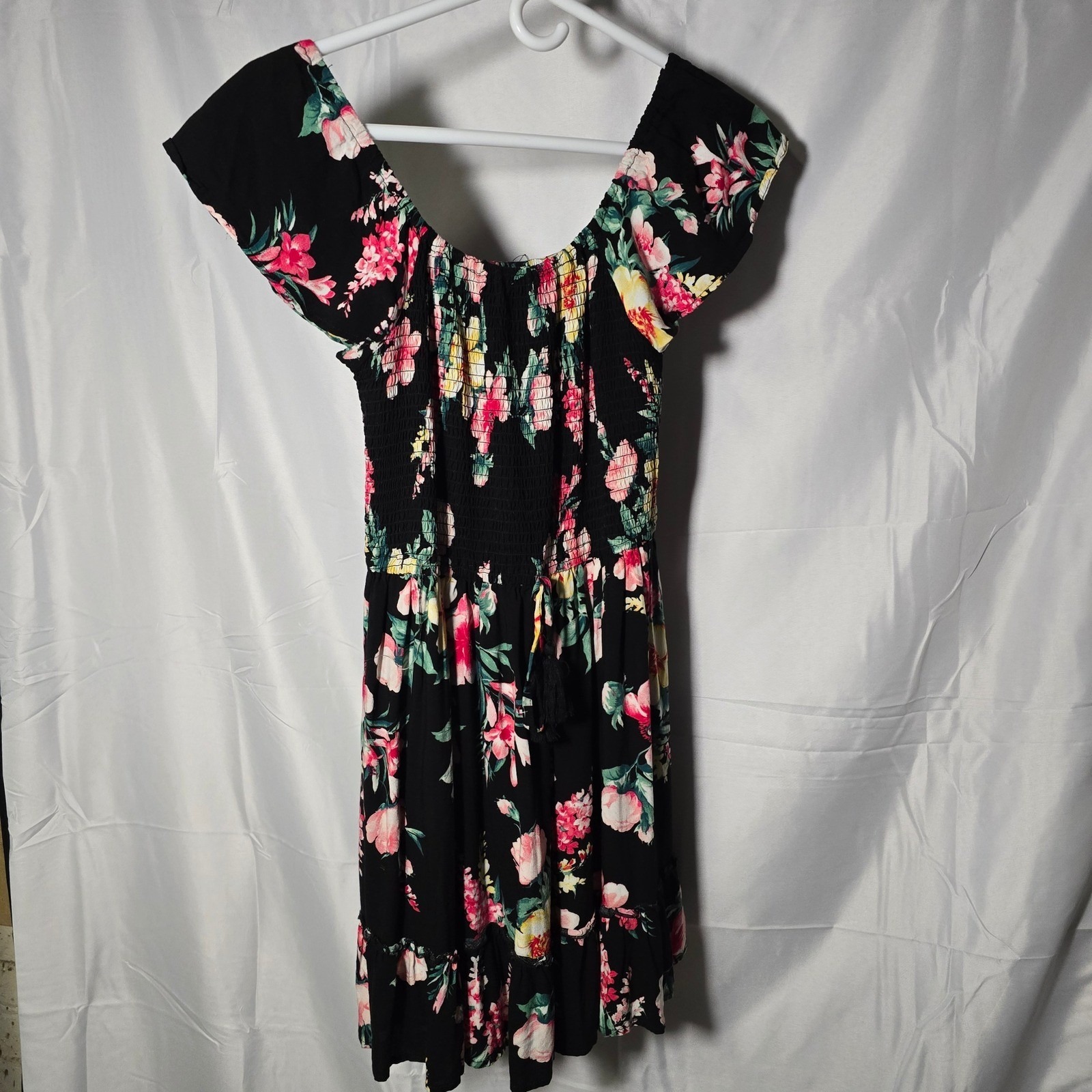 Band Of Gypsies Floral Smocked Womens Mini Dress M Coquette Cottage Whimsy Fairy